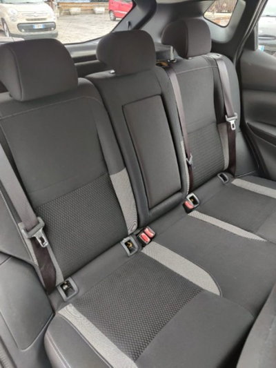 Nissan Qashqai 1.5 dCi 115 CV DCT Business (14)