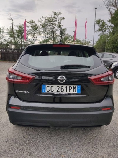Nissan Qashqai 1.5 dCi 115 CV DCT Business (6)
