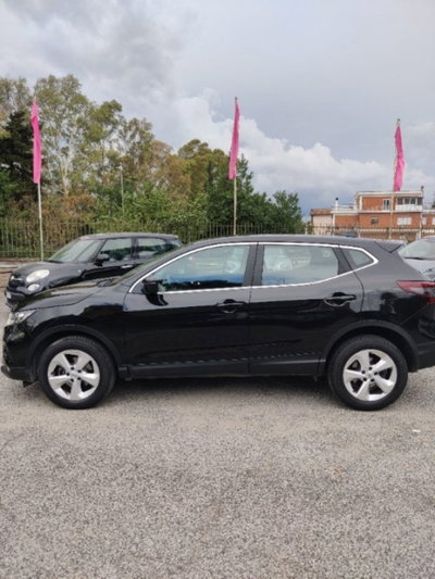 Nissan Qashqai 1.5 dCi 115 CV DCT Business (8)