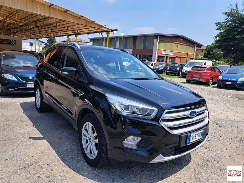 Ford Kuga 1.5 TDCI 120 CV S&S 2WD Titanium