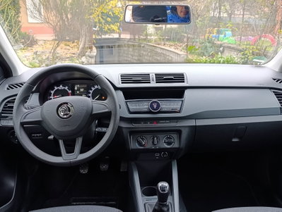 Skoda Fabia 1.0 MPI 75 CV Business (2)
