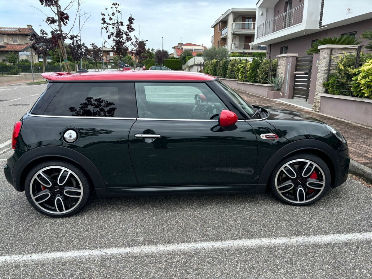 MINI Mini 2.0 John Cooper Works (13)