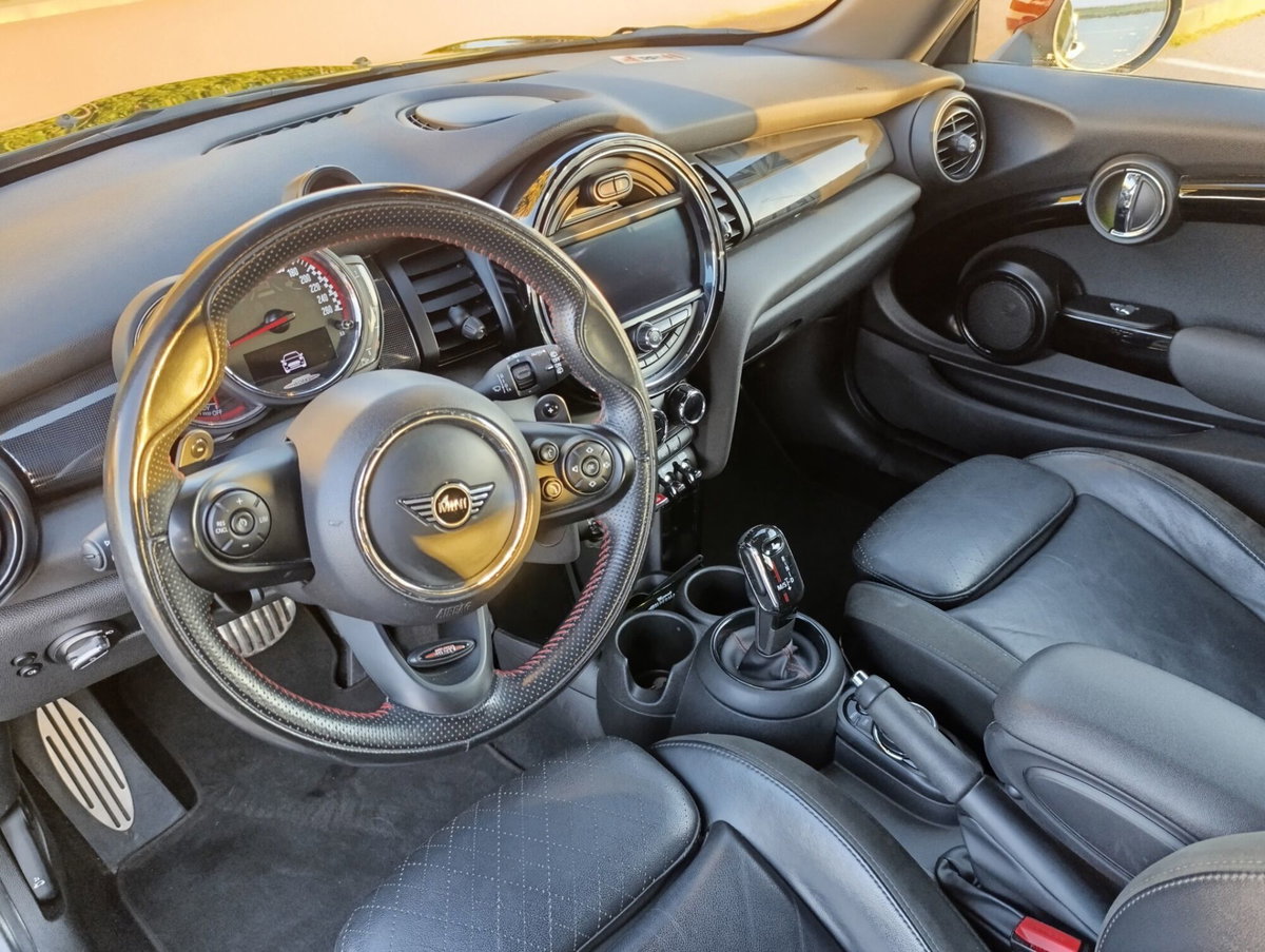 MINI Mini 2.0 John Cooper Works (2)