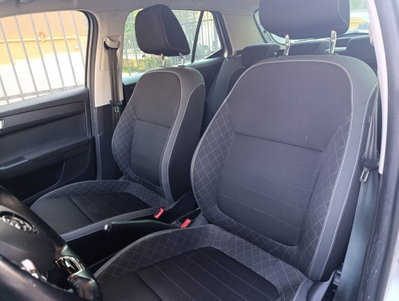 Skoda Fabia 1.0 MPI 60 CV Design Edition (5)