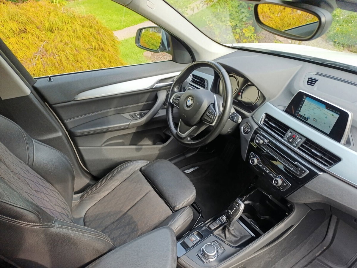 BMW X1 sDrive18d xLine Plus (11)