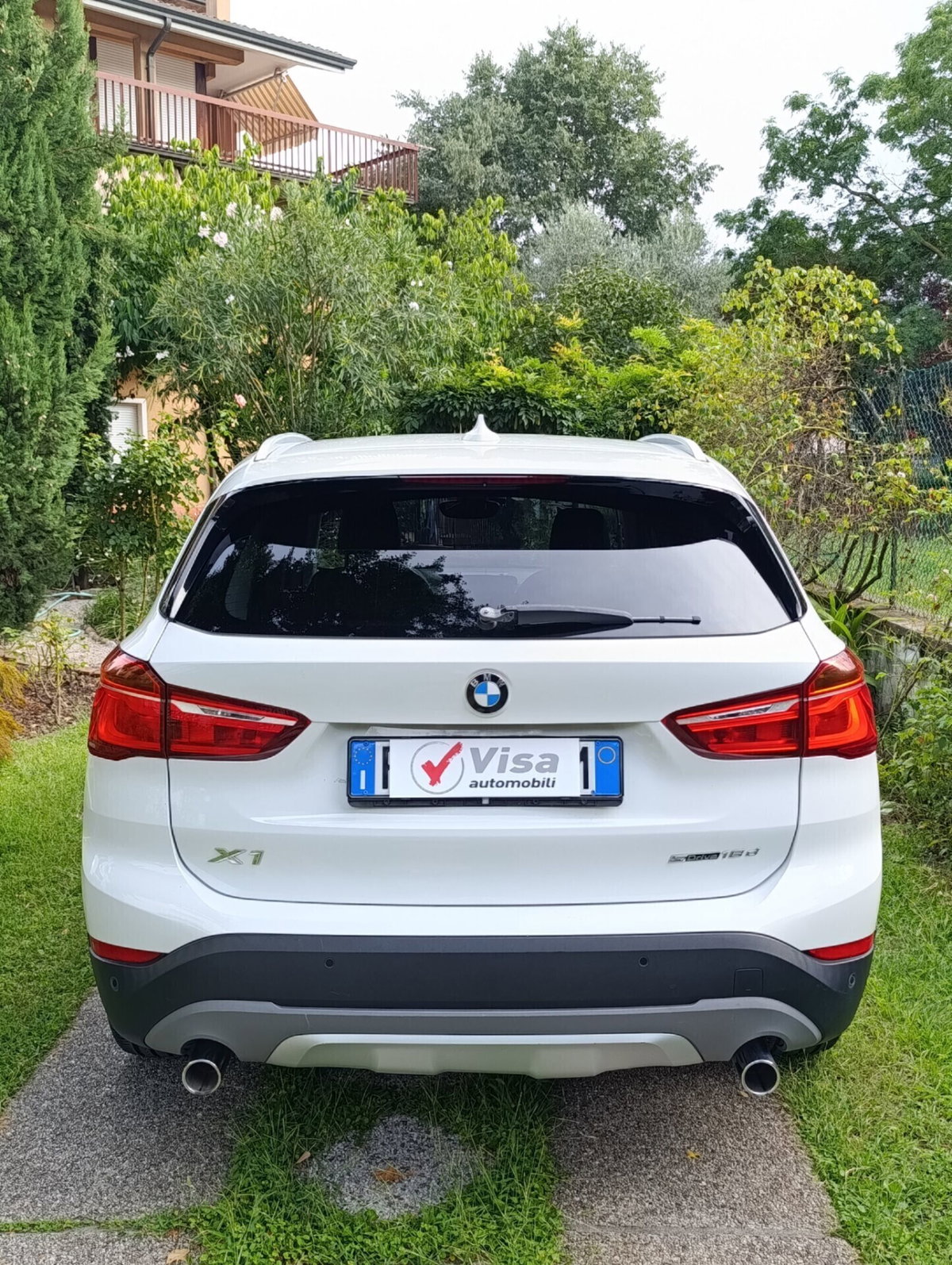 BMW X1 sDrive18d xLine Plus (14)