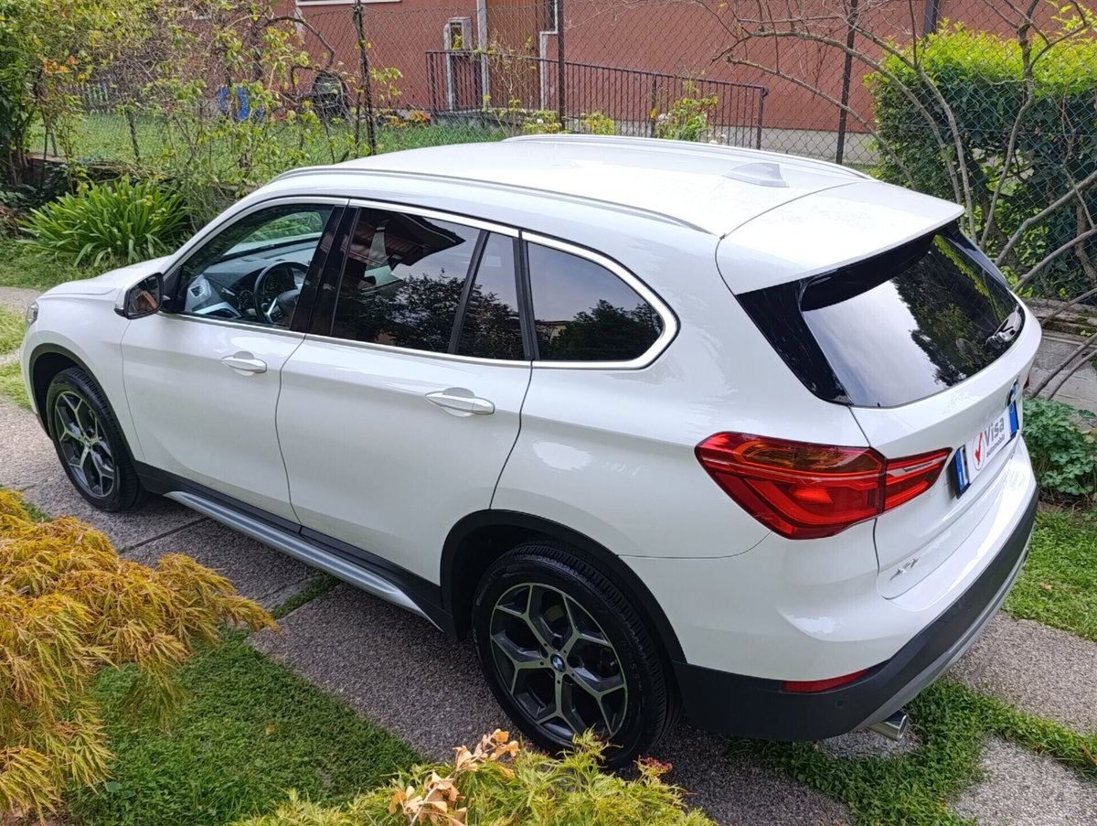 BMW X1 sDrive18d xLine Plus (5)
