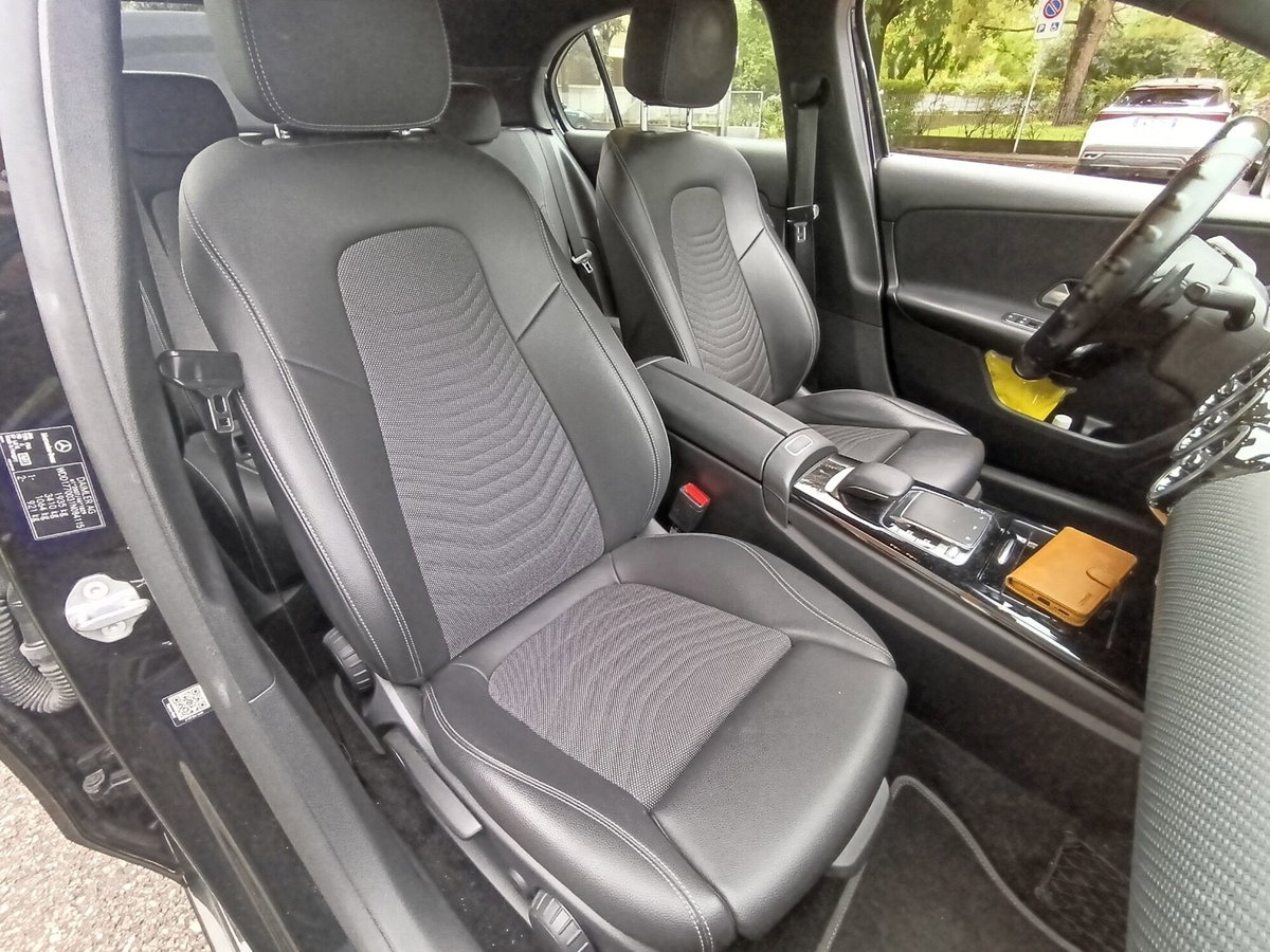 Mercedes-Benz Classe A 180 d Automatic Premium (8)