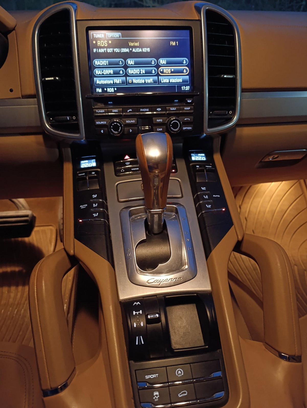 Porsche Cayenne 3.0 Diesel (6)