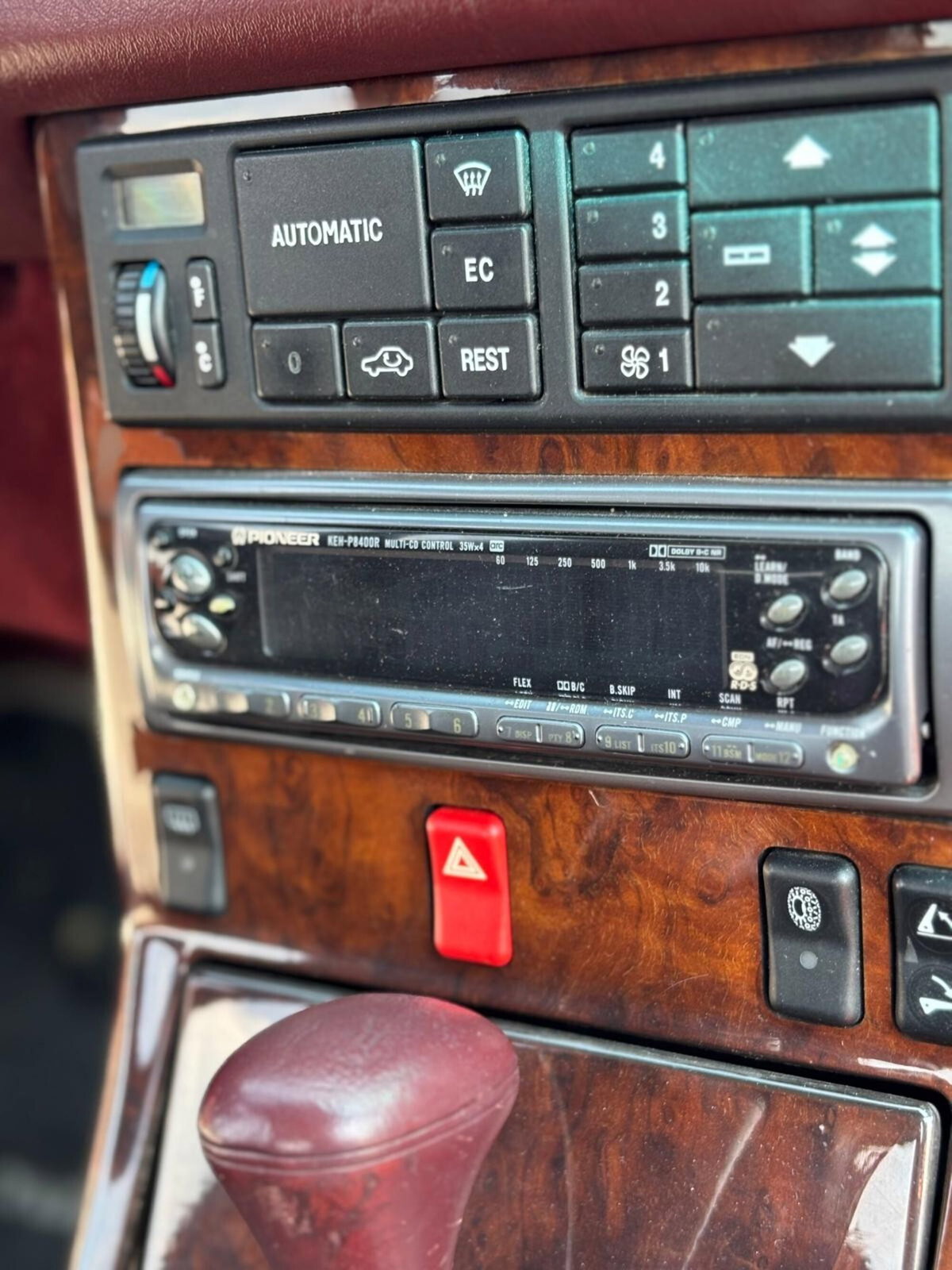Mercedes-Benz 500 Cabrio 500 SL-32 (6)