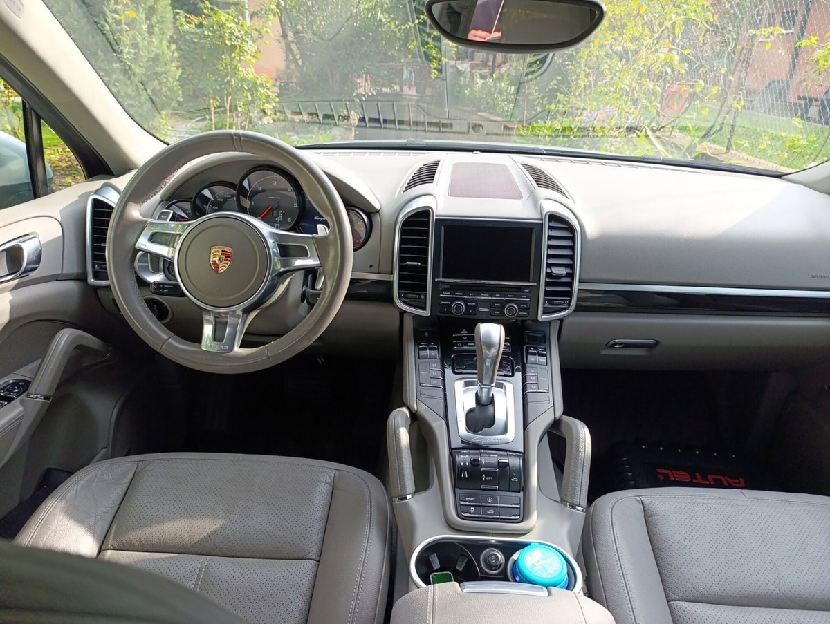 Porsche Cayenne 3.0 Diesel (2)