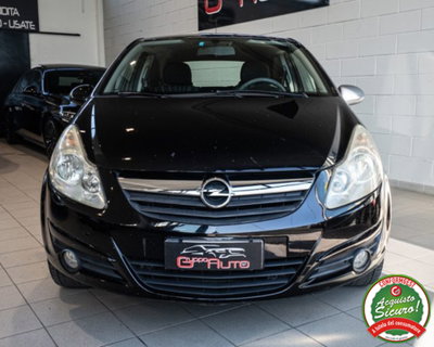 Opel Corsa 1.2 3 porte Club (2)
