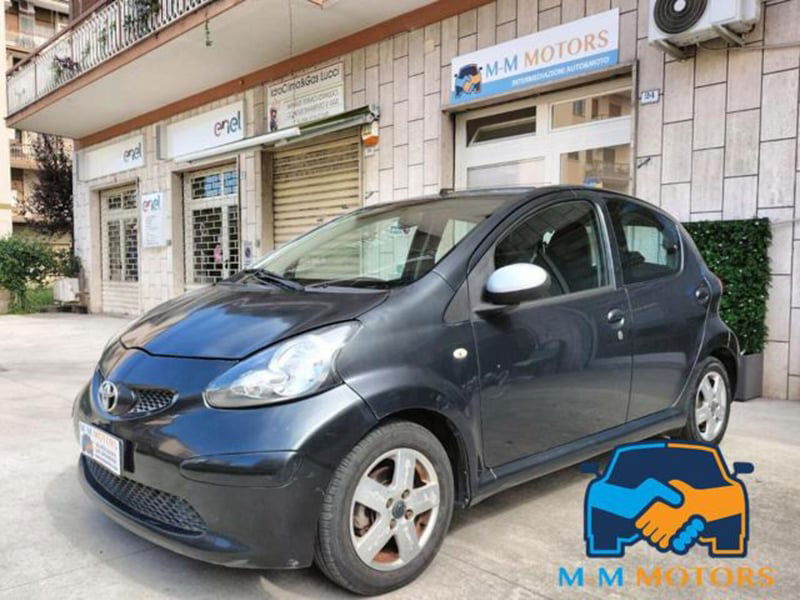Toyota Aygo 1.0 12V VVT-i 5 porte Sol
