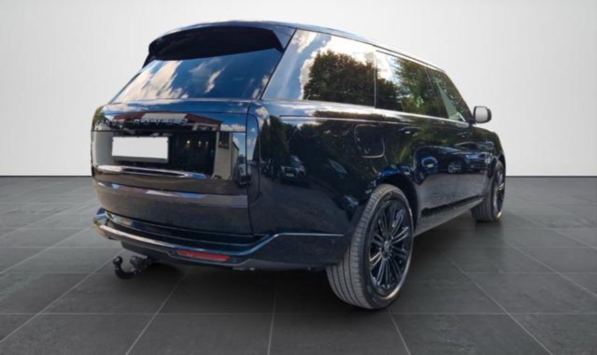 Land Rover Range Rover 4.4 V8 Autobiography LWB 7 posti (4)