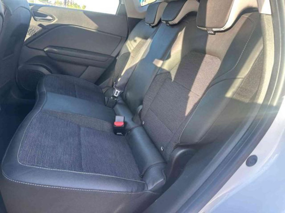 Renault Captur TCe 90 CV Intens (15)