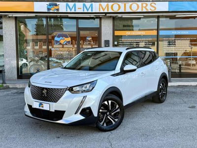 Peugeot 2008 motore elettrico 136 CV Allure Pack usata