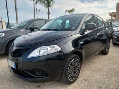 Lancia Ypsilon 1.2 69 CV 5 porte GPL Ecochic Gold usata