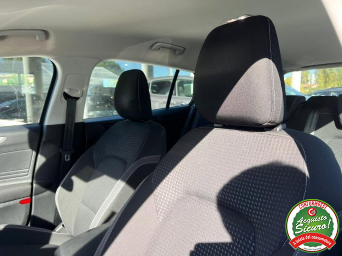 Ford Focus Station Wagon 1.5 EcoBlue 120 CV automatico SW Business (9)