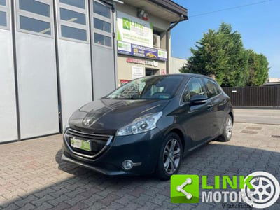 Peugeot 208 82 5 porte Access usata