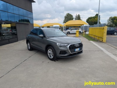 Audi Q3 45 TFSI e S tronic Business (3)
