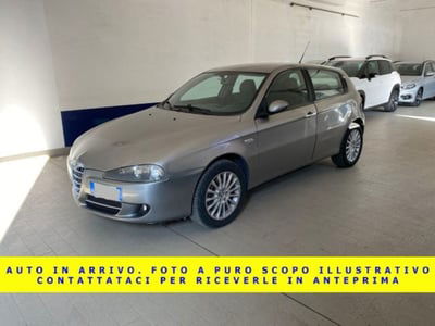 Alfa Romeo 147 1.9 JTD (120) 5 porte Moving