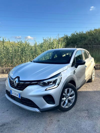 Renault Captur Blue dCi 115 CV EDC Intens usata