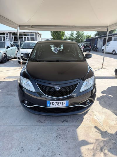 Lancia Ypsilon 1.2 69 CV 5 porte GPL Ecochic Gold usata