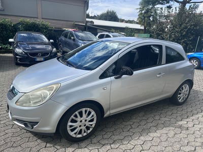 Opel Corsa 1.2 3 porte Club