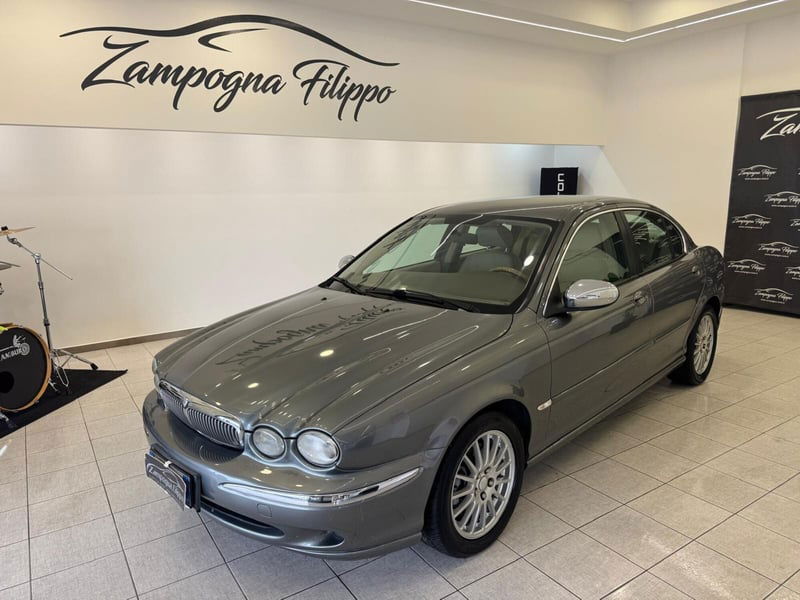 Jaguar X-Type 2.2D cat Executive