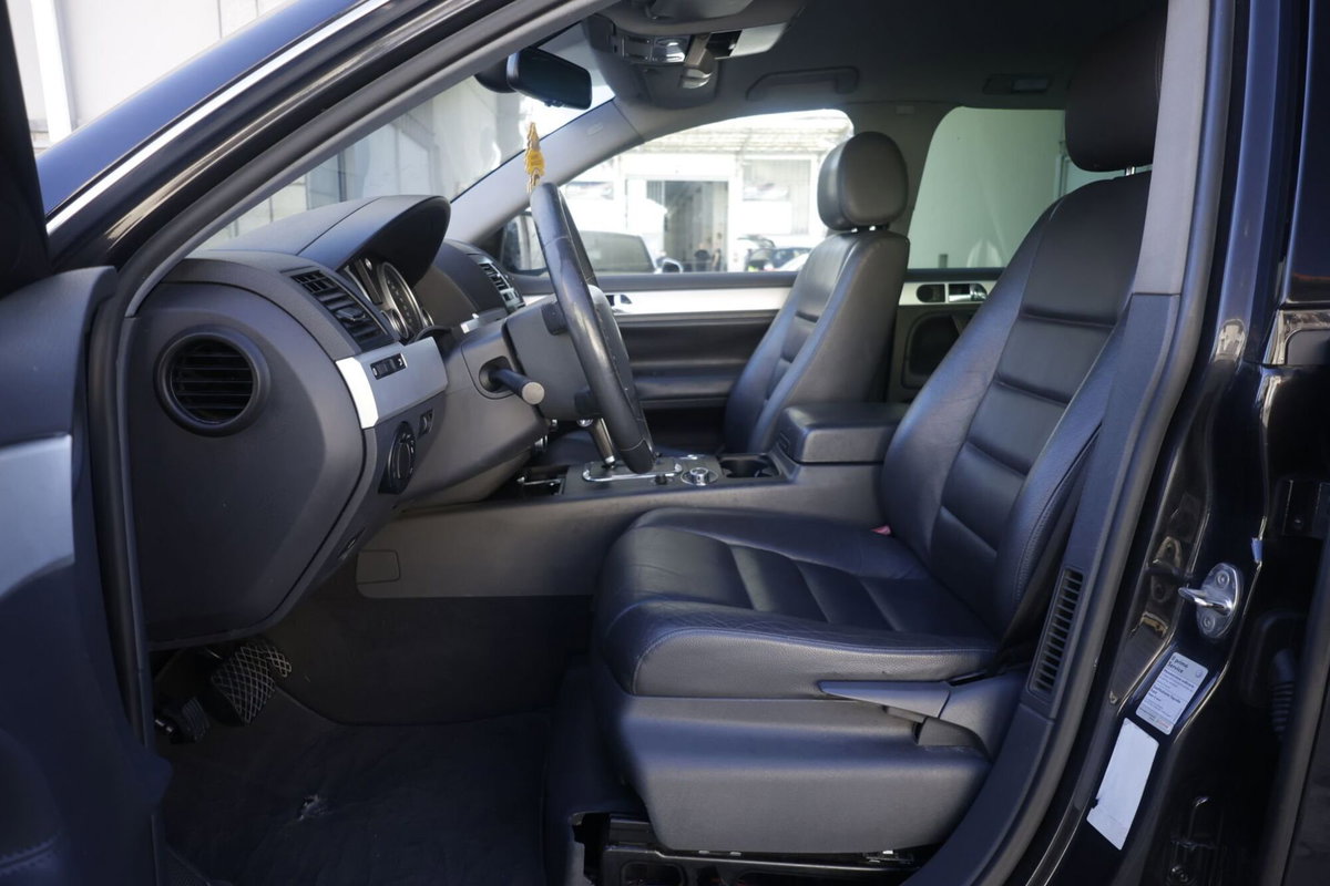 Volkswagen Touareg R5 TDI DPF Exclusive (17)