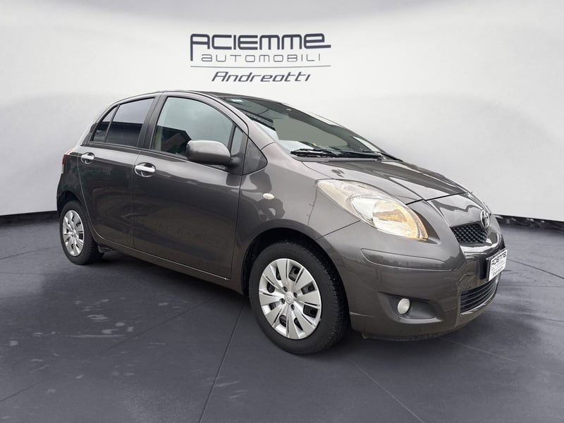 Toyota Yaris 1.0 5 porte Sol