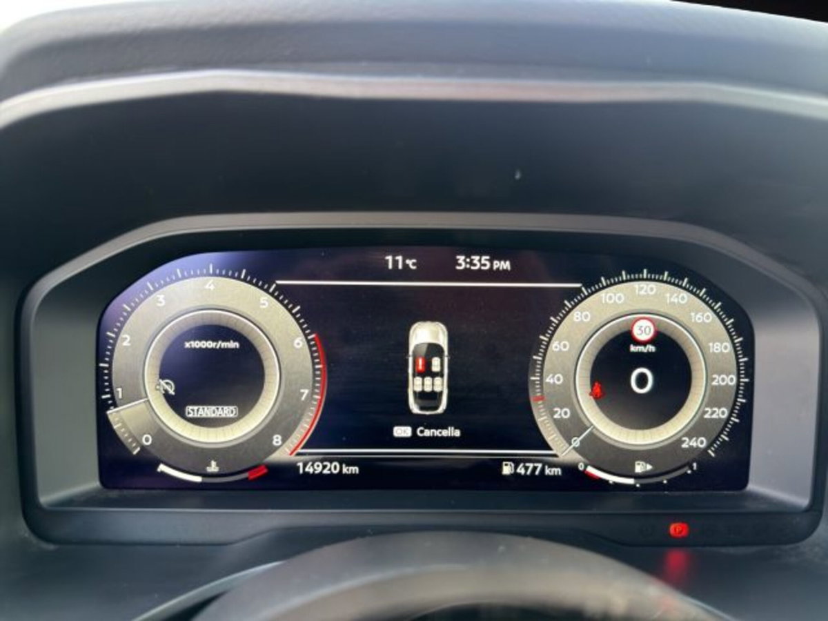 Nissan Qashqai 1.3 mhev N-Connecta 2wd 140cv (10)