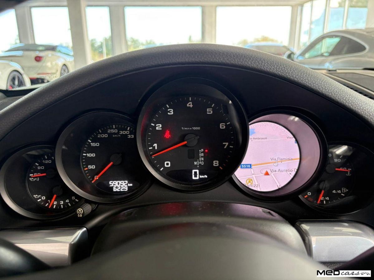 Porsche 911 Cabrio 3.0 Carrera (12)
