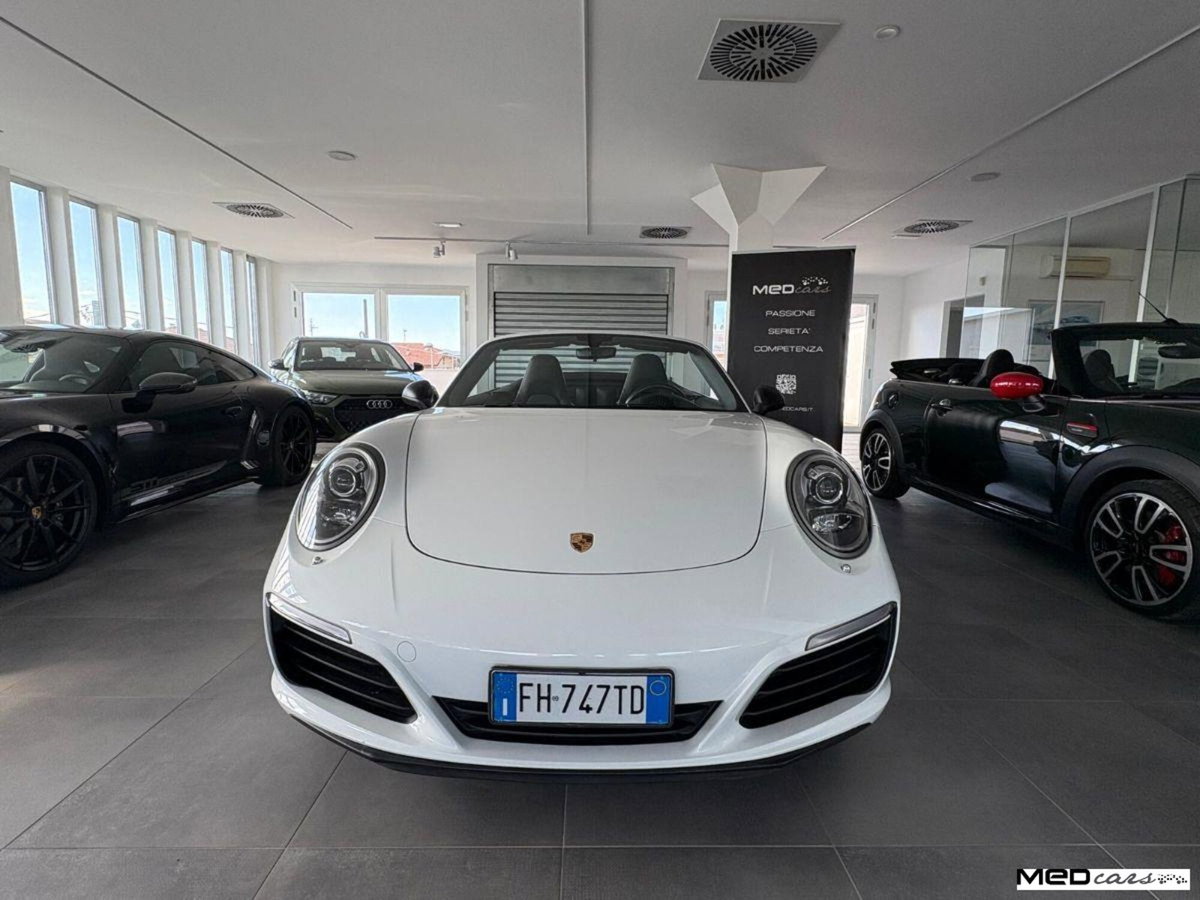 Porsche 911 Cabrio 3.0 Carrera (4)