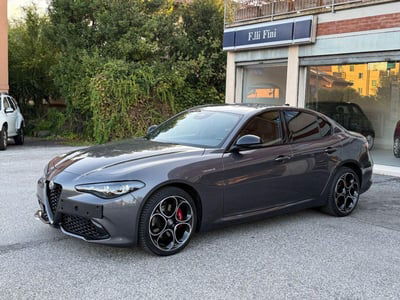 Alfa Romeo Giulia 2.0 Turbo 280 CV AT8 AWD Q4 Veloce usata