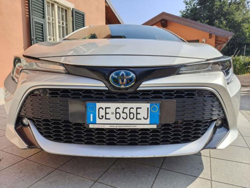 Toyota Corolla Touring Sports 2.0 Hybrid Lounge