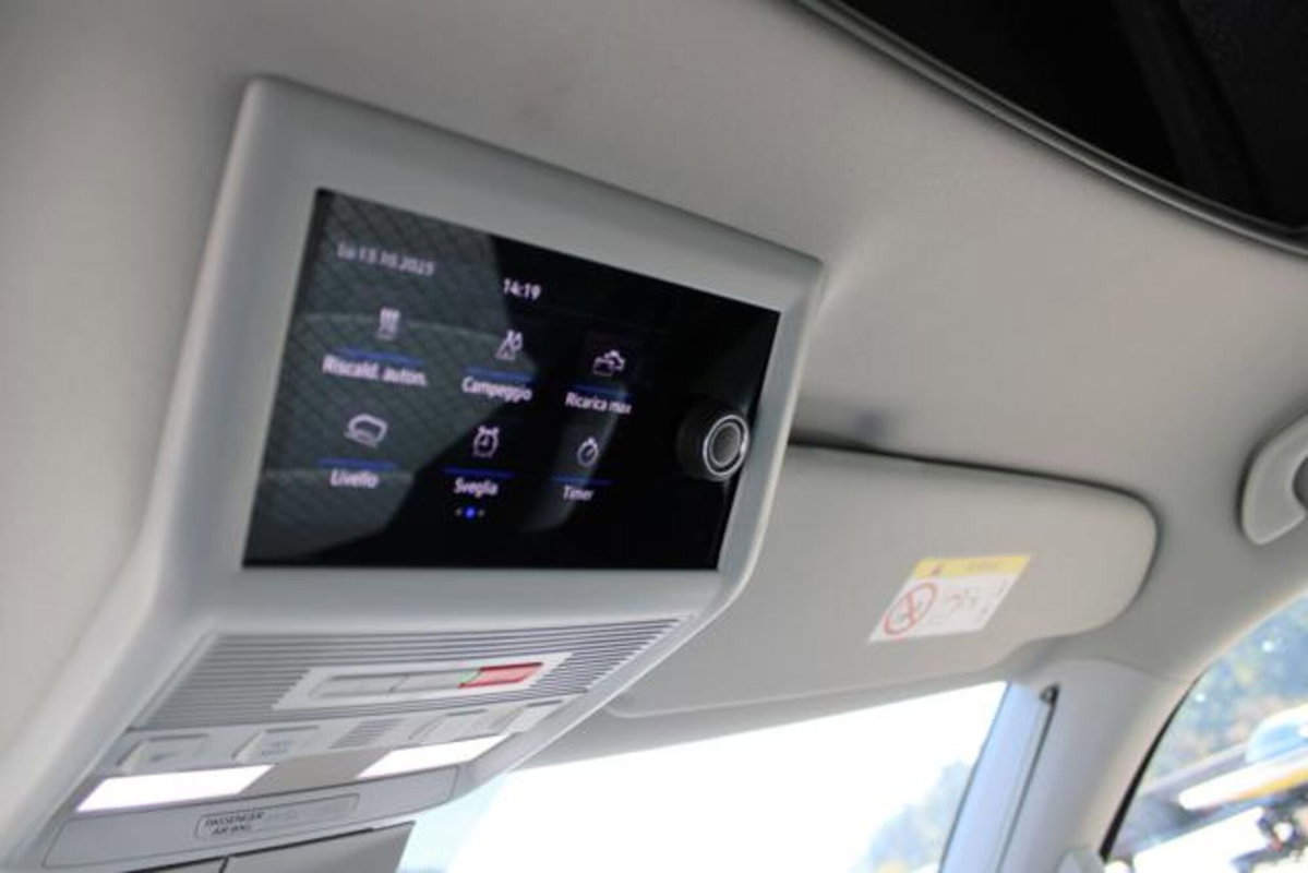 Volkswagen Multivan 2.0 TDI 204CV DSG 4Motion Comfortline (15)