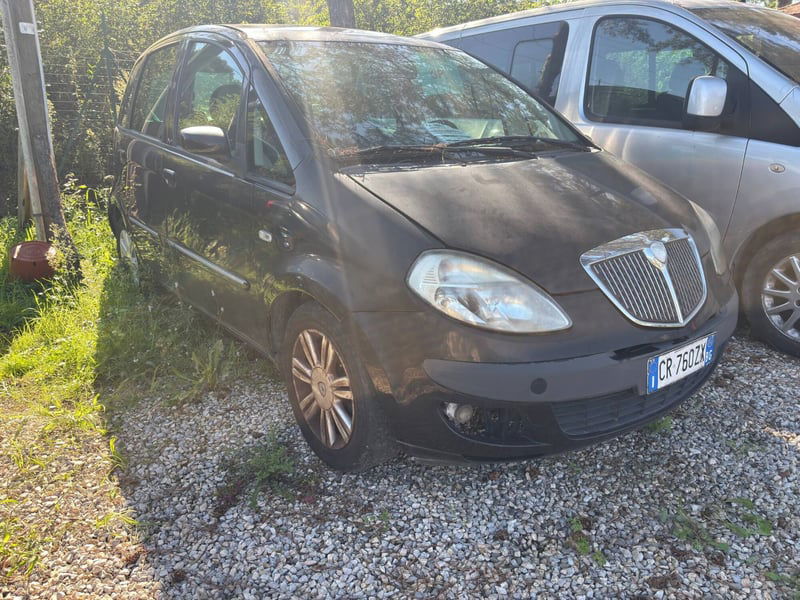 Lancia Musa 1.4 16V Platino