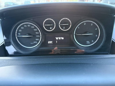 Lancia Ypsilon 1.3 MJT 16V 95 CV 5 porte S&S Platinum (13)