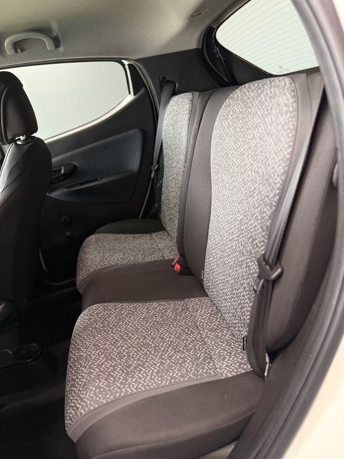 Lancia Ypsilon 0.9 TwinAir 5 porte Metano Ecochic Gold (17)