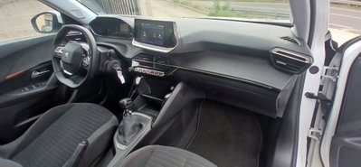 Peugeot 2008 BlueHDi 110 S&S Allure Pack (11)