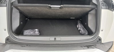 Peugeot 2008 BlueHDi 110 S&S Allure Pack (18)