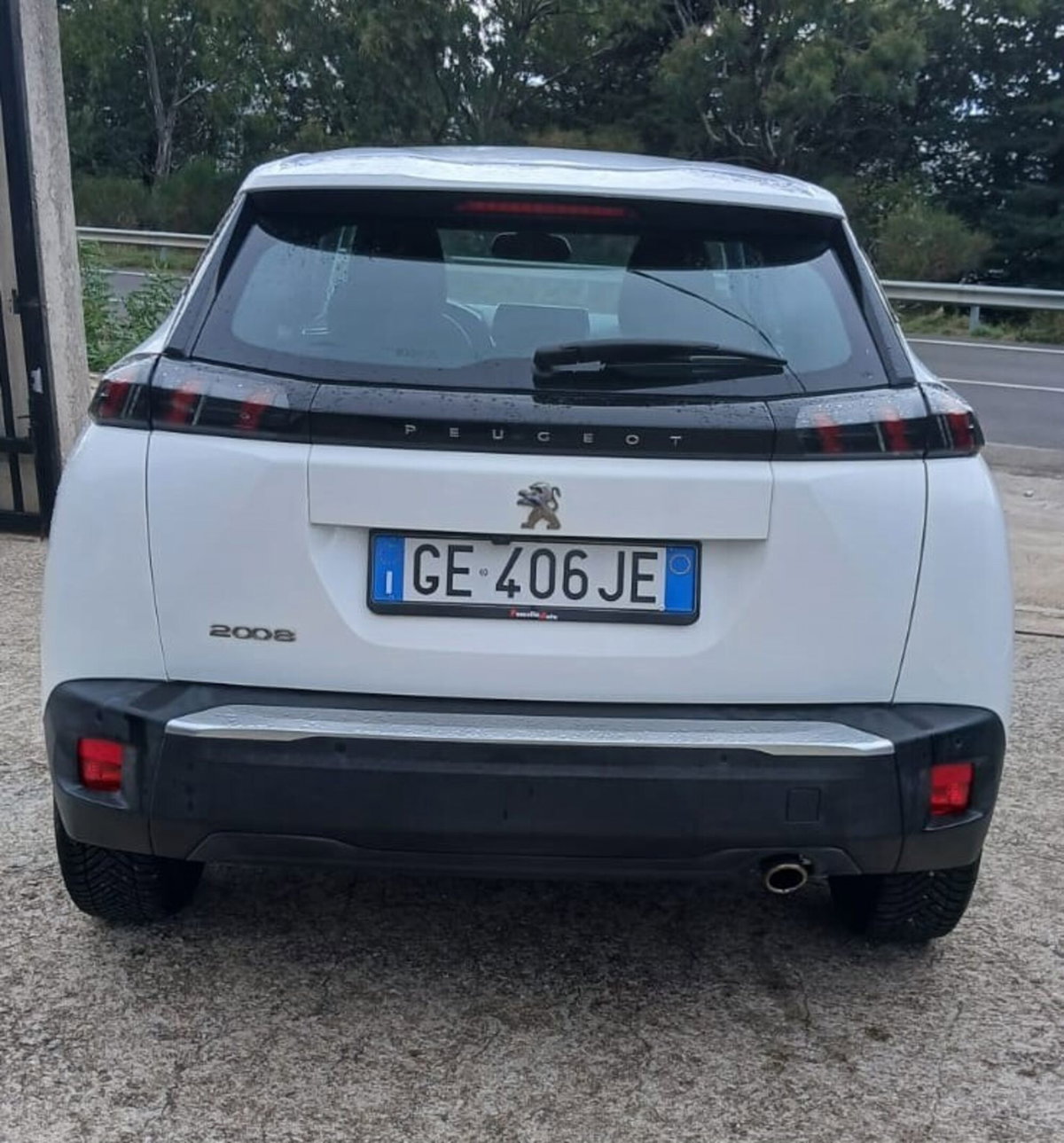Peugeot 2008 BlueHDi 110 S&S Allure Pack (6)