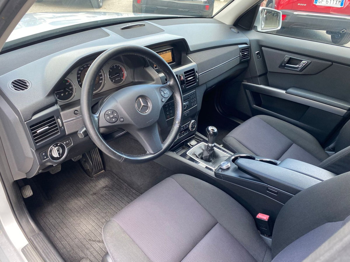 Mercedes-Benz GLK 200 CDI 2WD BlueEFFICIENCY Sport (13)