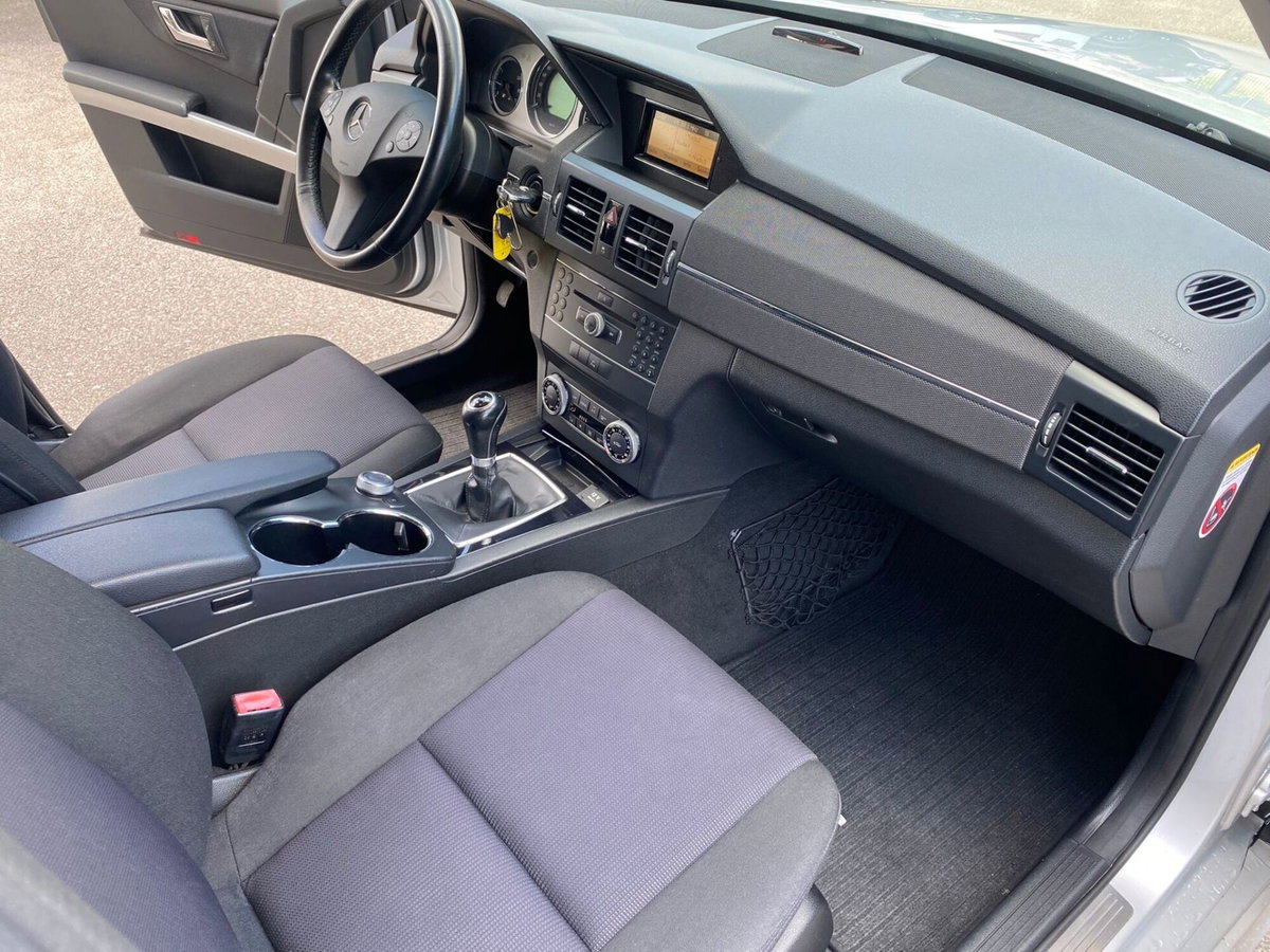 Mercedes-Benz GLK 200 CDI 2WD BlueEFFICIENCY Sport (16)