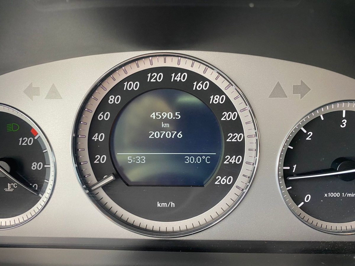Mercedes-Benz GLK 200 CDI 2WD BlueEFFICIENCY Sport (19)
