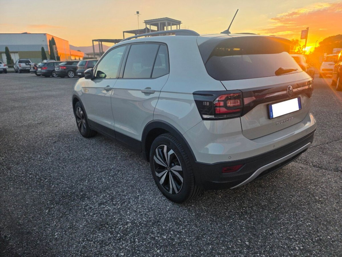 Volkswagen T-Cross 1.0 TSI 110 CV DSG Style (2)
