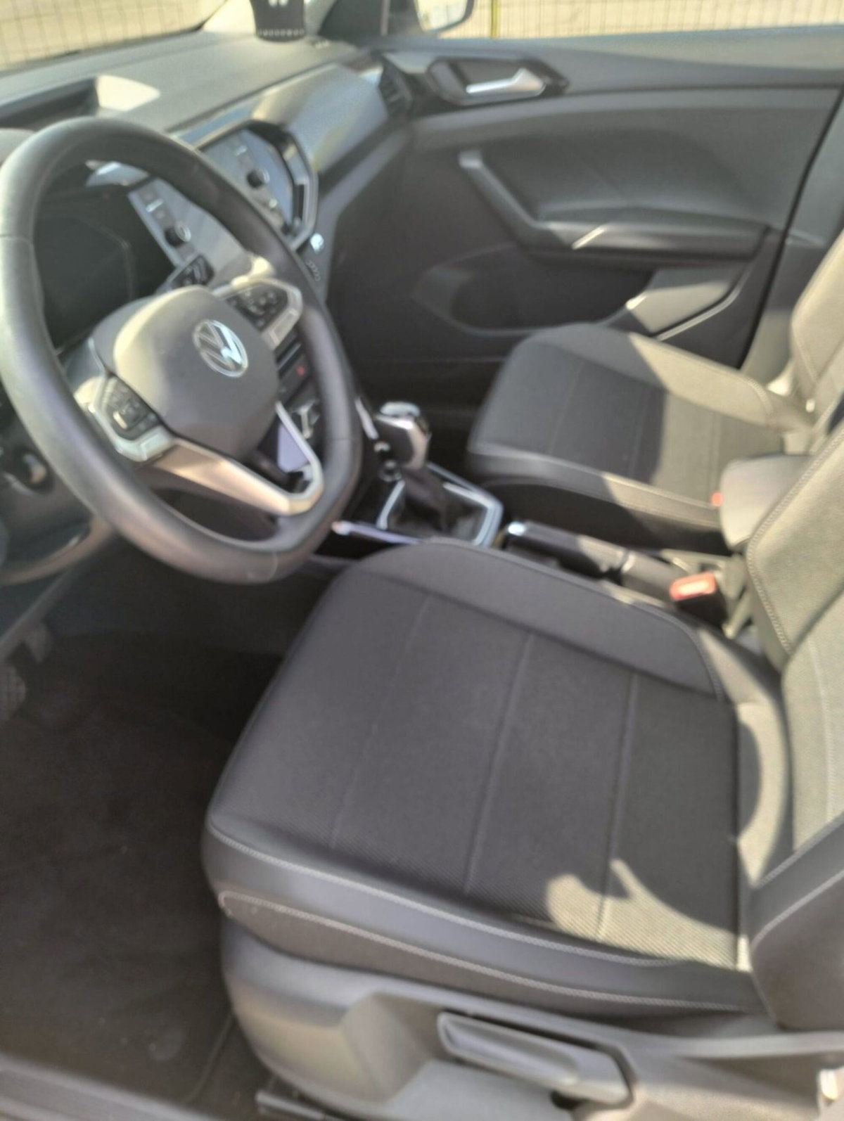 Volkswagen T-Cross 1.0 TSI 110 CV DSG Style (6)