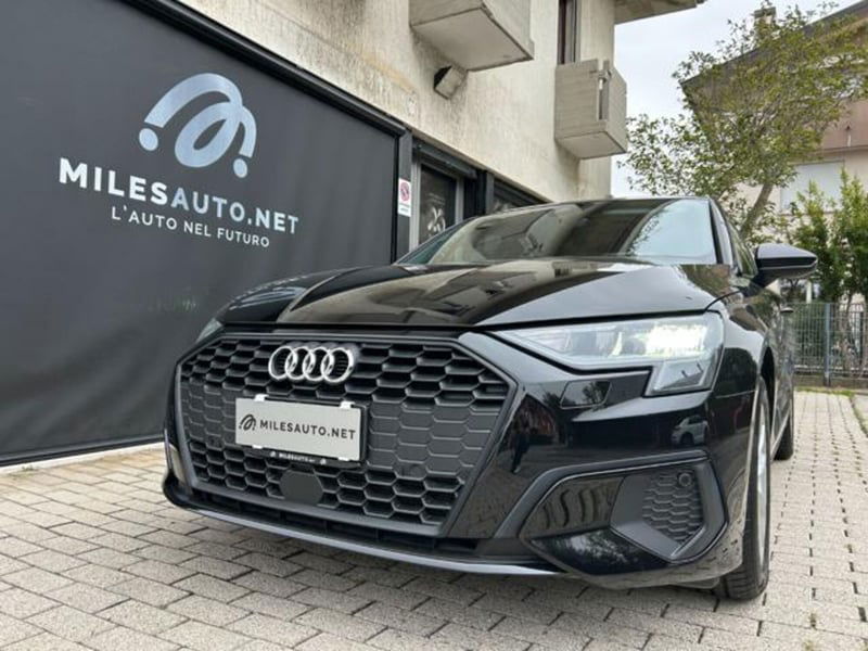 Audi A3 Sportback 30 g-tron S tronic Business