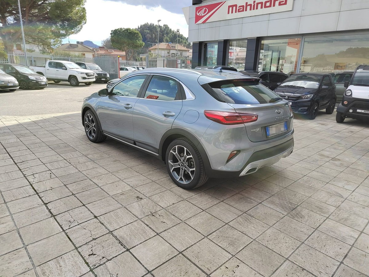Kia XCeed 1.6 CRDi 115 CV Style (6)